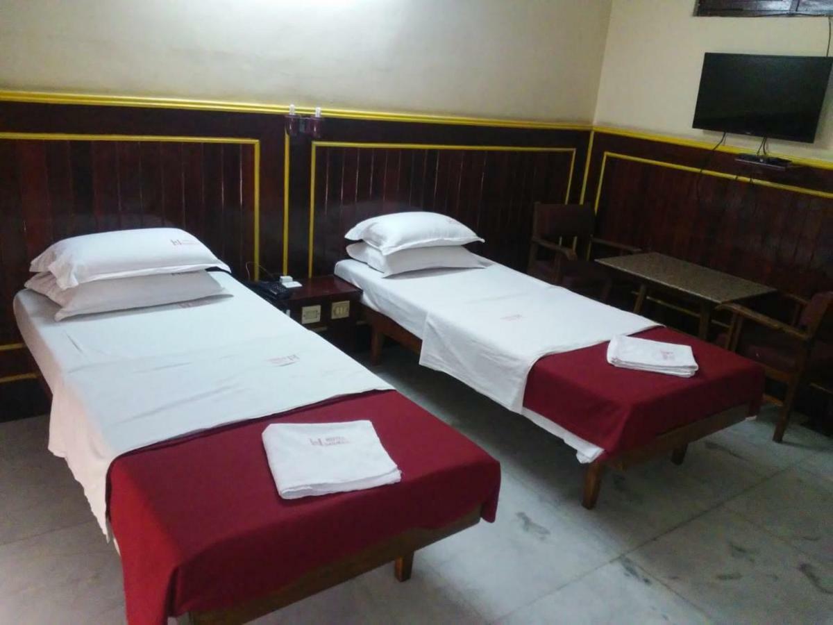 Sarmani Hotels Pvt. Ltd Chennai Exterior photo